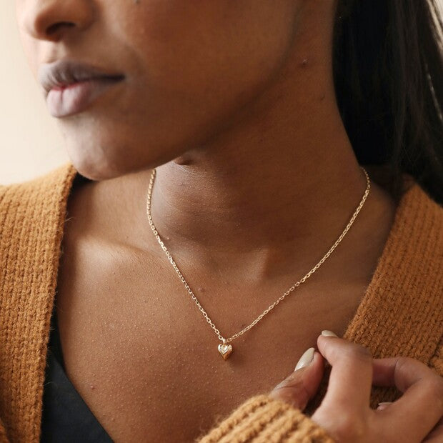 Tiny Heart Pendant Necklace in Gold